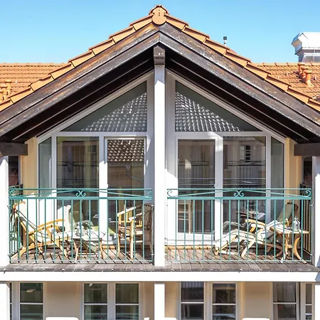 Landhaus Hotel Wolfratshausen Otel Wolfratshausen