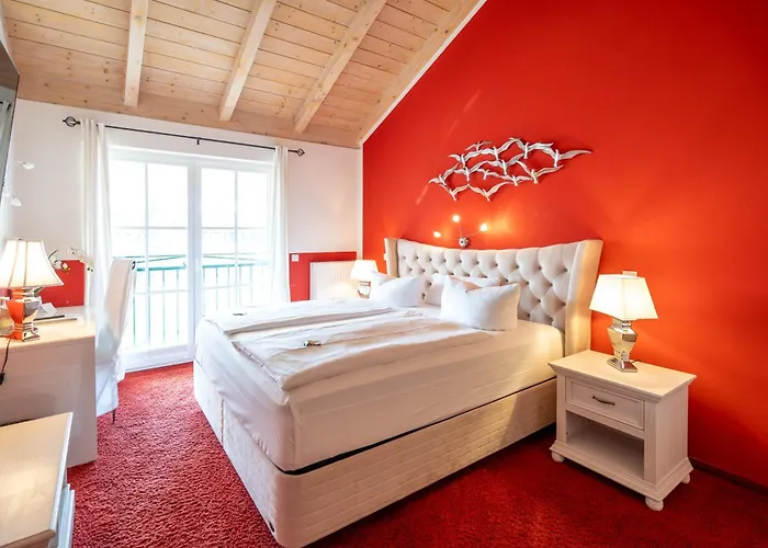 فندق Landhaus Hotel Wolfratshausen فولفراتسهاوزن
