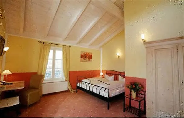 Landhaus Hotel Wolfratshausen 4* Wolfratshausen