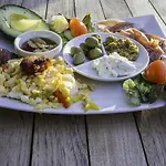 Ξενοδοχείο Landhaus Hotel Wolfratshausen 4*