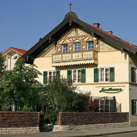 Landhaus Hotel Wolfratshausen Hotel 4*