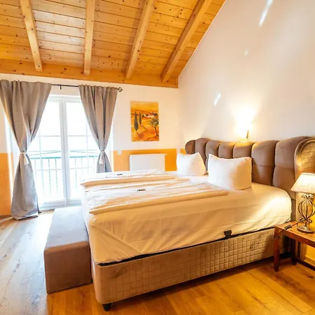 Landhaus Café Restaurant&Hotel 4* Wolfratshausen