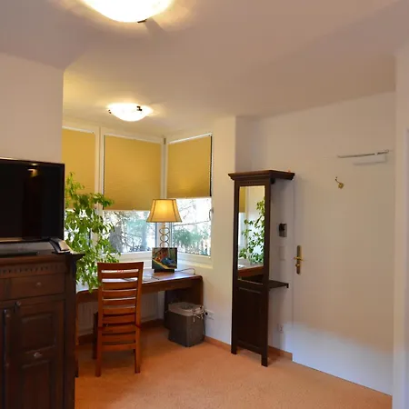 Landhaus Hotel Wolfratshausen 4* Wolfratshausen