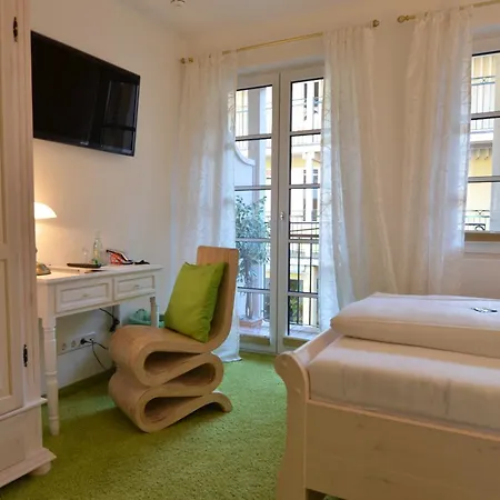 Landhaus Hotel Wolfratshausen Wolfratshausen