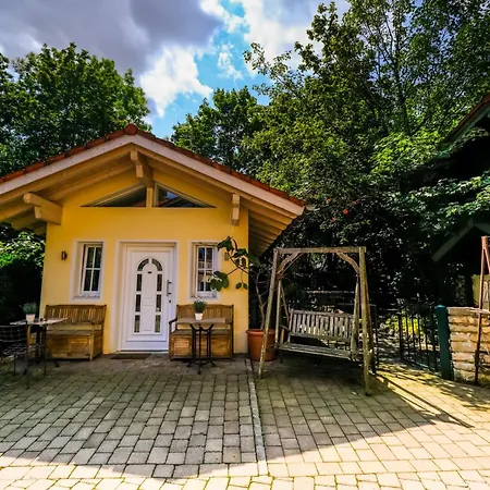 Landhaus Hotel Wolfratshausen Hotel