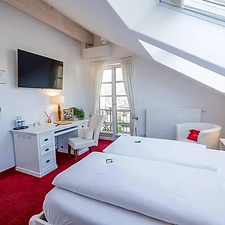 Landhaus Hotel Wolfratshausen Hotel Wolfratshausen