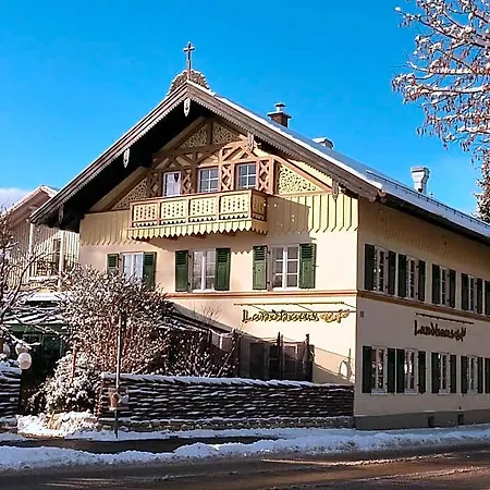 Landhaus Hotel Wolfratshausen ヴォルフラーツハウゼン