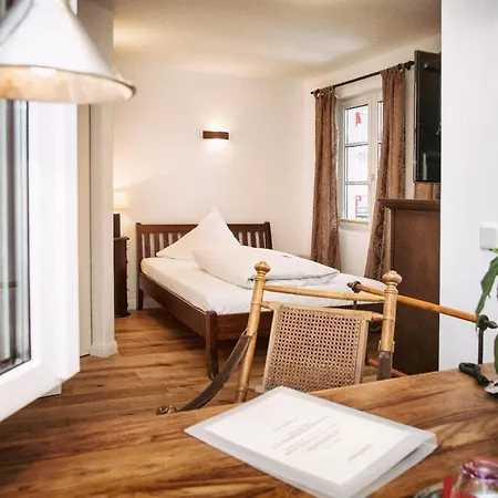 Café Restaurant&hotel Hotel Wolfratshausen