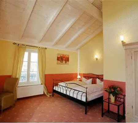 Landhaus Hotel Wolfratshausen 4* Wolfratshausen