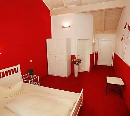 Landhaus Hotel Wolfratshausen 4* ヴォルフラーツハウゼン