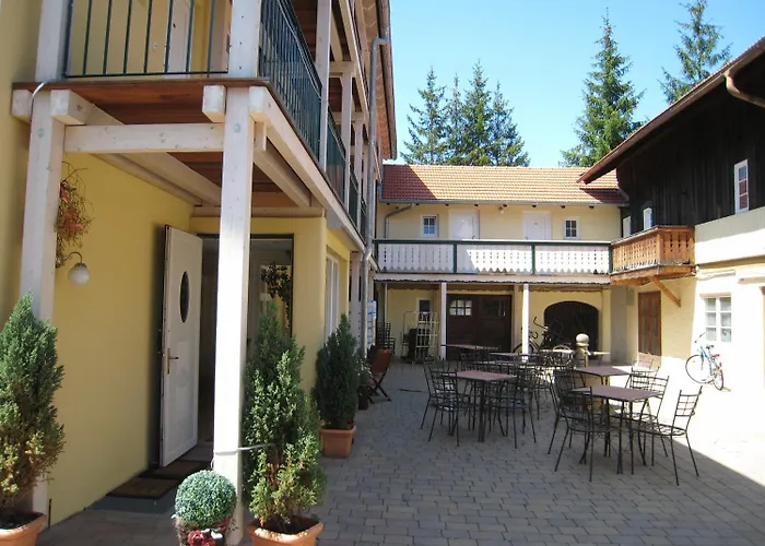 Landhaus Café Restaurant&Hotel Hotel Wolfratshausen