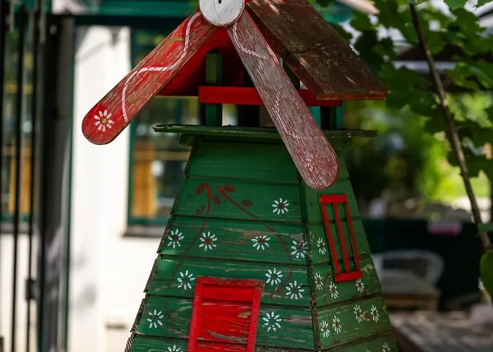 Landhaus Hotel Wolfratshausen 4*